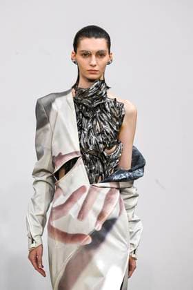 Yuima Nakazato Fashion Show Haute Couture Fall Winter 2025 2026 Collection during Paris Fashion Week, July 9th, 2025 Yuima Nakazato Fashion Show Haute Couture Fall Winter 2025 2026 Collection , during Paris Fashion Week June 9th, 2025 Paris France  Copyright: xAgencex xBestimagexAgencex xBestimagex