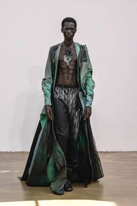 Yuima Nakazato Fashion Show Haute Couture Fall Winter 2025 2026 Collection during Paris Fashion Week, July 9th, 2025 Yuima Nakazato Fashion Show Haute Couture Fall Winter 2025 2026 Collection , during Paris Fashion Week June 9th, 2025 Paris France  Copyright: xAgencex xBestimagexAgencex xBestimagex