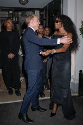 Exclusive Tony Gomez, Naomi Campbell in Paris during the Haute Couture Autumn Winter 2025 2026 fashion week on 9 July 2025 Yehiel Chekroune Bestimage Exclusive No web en Suisse Belgique Celebs in Paris during the Haute Couture Autumn Winter 2025 2026 fashion week on 9 July 2025 Paris France  Copyright: xYehielxChekrounex xBestimagexYehielxChekrounex xBestimagex