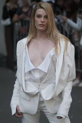 Gigi Goode at Viktor Rolf Haute Couture Fall Winter 2025 2026 Collection fashion show, during Paris Fashion Week on july 9th 2025 Julien Sarkissian Bestimage Celebrities at Viktor Rolf Haute Couture Fall Winter 2025 2026 Collection fashion show, during Paris Fashion Week on july 9th 2025 Paris France  Copyright: xJulienxSarkissianx xBestimagexJulienxSarkissianx xBestimagex