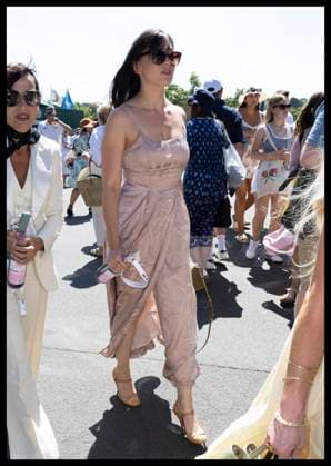 . 10 07 2025. London, United Kingdom. Model Daisy Lowe on day eleven of the Wimbledon Tennis Championships in London..  xStephenxLockx xi-Imagesx IIM-26093-0064