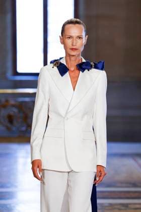 Peet Dullaert Fashion Show Haute Couture Fall Winter 2025 2026 Collection during Paris Fashion Week July 10th, 2025 Peet Dullaert Fashion Show Haute Couture Fall Winter 2025 2026 Collection , during Paris Fashion Week July 10th, 2025 Paris France  Copyright: xAgencex xBestimagexAgencex xBestimagex