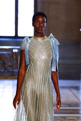 Peet Dullaert Fashion Show Haute Couture Fall Winter 2025 2026 Collection during Paris Fashion Week July 10th, 2025 Peet Dullaert Fashion Show Haute Couture Fall Winter 2025 2026 Collection , during Paris Fashion Week July 10th, 2025 Paris France  Copyright: xAgencex xBestimagexAgencex xBestimagex