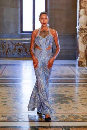 Peet Dullaert Fashion Show Haute Couture Fall Winter 2025 2026 Collection during Paris Fashion Week July 10th, 2025 Peet Dullaert Fashion Show Haute Couture Fall Winter 2025 2026 Collection , during Paris Fashion Week July 10th, 2025 Paris France  Copyright: xAgencex xBestimagexAgencex xBestimagex