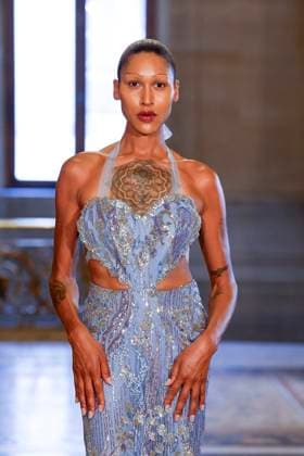 Peet Dullaert Fashion Show Haute Couture Fall Winter 2025 2026 Collection during Paris Fashion Week July 10th, 2025 Peet Dullaert Fashion Show Haute Couture Fall Winter 2025 2026 Collection , during Paris Fashion Week July 10th, 2025 Paris France  Copyright: xAgencex xBestimagexAgencex xBestimagex