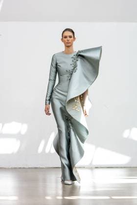 PFW - Rami Al Ali Runway A model walks the runway at the Rami Al Ali Haute Couture Fall Winter 2025-2026 show, as part of Paris Fashion Week in Paris, France on July 10, 2025. Rami Al Ali is the first Syrian fashion designer to present a collection ‘officially’ at the Paris Haute Couture week. Photo by Ammar Abd Rabbo ABACAPRESS.COM Paris France  Copyright: xAbdxRabboxAmmar ABACAx
