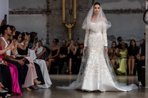 PFW - Rami Al Ali Runway A model walks the runway at the Rami Al Ali Haute Couture Fall Winter 2025-2026 show, as part of Paris Fashion Week in Paris, France on July 10, 2025. Rami Al Ali is the first Syrian fashion designer to present a collection ‘officially’ at the Paris Haute Couture week. Photo by Ammar Abd Rabbo ABACAPRESS.COM Paris France  Copyright: xAbdxRabboxAmmar ABACAx