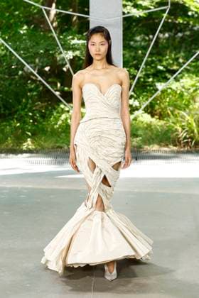 Ardazaei Fashion Show Haute Couture Fall Winter 2025 2026 Collection during Paris Fashion Week July 10th, 2025 Ardazaei Fashion Show Haute Couture Fall Winter 2025 2026 Collection , during Paris Fashion Week July 10th, 2025 Paris France  Copyright: xAgencex xBestimagexAgencex xBestimagex