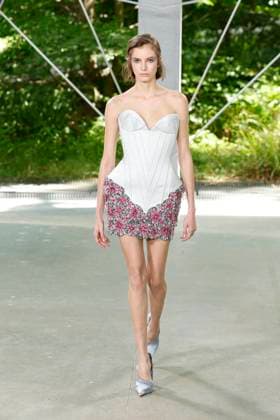 Ardazaei Fashion Show Haute Couture Fall Winter 2025 2026 Collection during Paris Fashion Week July 10th, 2025 Ardazaei Fashion Show Haute Couture Fall Winter 2025 2026 Collection , during Paris Fashion Week July 10th, 2025 Paris France  Copyright: xAgencex xBestimagexAgencex xBestimagex