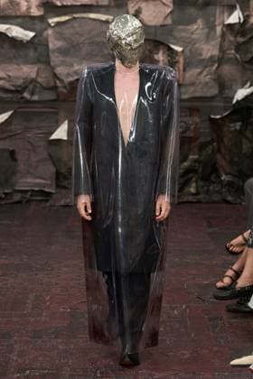 Maison Margiela Haute Couture Collection Fall Winter 2025 2026 show during Paris Fashion Week, July 10th, 2025 Maison Margiela Fashion Show Haute Couture Fall Winter 2025 2026 Collection , during Paris Fashion Week July 10th, 2025 Paris France  Copyright: xAgencex xBestimagexAgencex xBestimagex