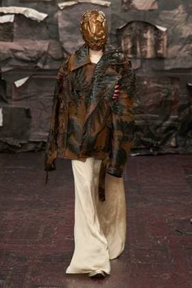 Maison Margiela Haute Couture Collection Fall Winter 2025 2026 show during Paris Fashion Week, July 10th, 2025 Maison Margiela Fashion Show Haute Couture Fall Winter 2025 2026 Collection , during Paris Fashion Week July 10th, 2025 Paris France  Copyright: xAgencex xBestimagexAgencex xBestimagex