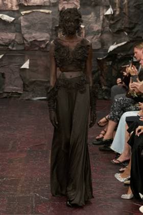 Maison Margiela Haute Couture Collection Fall Winter 2025 2026 show during Paris Fashion Week, July 10th, 2025 Maison Margiela Fashion Show Haute Couture Fall Winter 2025 2026 Collection , during Paris Fashion Week July 10th, 2025 Paris France  Copyright: xAgencex xBestimagexAgencex xBestimagex