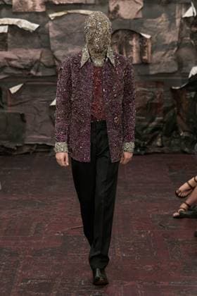 Maison Margiela Haute Couture Collection Fall Winter 2025 2026 show during Paris Fashion Week, July 10th, 2025 Maison Margiela Fashion Show Haute Couture Fall Winter 2025 2026 Collection , during Paris Fashion Week July 10th, 2025 Paris France  Copyright: xAgencex xBestimagexAgencex xBestimagex