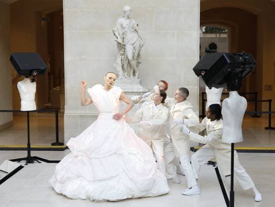 Semi Exclusive Jordan Roth La Nuit de la Mode Fashion Week at the Louvre, Paris on 10 July 2025 Marc Ausset Lacroix Bestimage La Nuit de la Mode Fashion Week at the Louvre, Paris on 10 July 2025 Paris France  Copyright: xMarcxAussetxLacroixx xBestimagexMarcxAussetxLacroixx xBestimagex