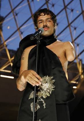 Semi Exclusive Lucky Love La Nuit de la Mode Fashion Week at the Louvre, Paris on 10 July 2025 Marc Ausset Lacroix Bestimage La Nuit de la Mode Fashion Week at the Louvre, Paris on 10 July 2025 Paris France  Copyright: xMarcxAussetxLacroixx xBestimagexMarcxAussetxLacroixx xBestimagex