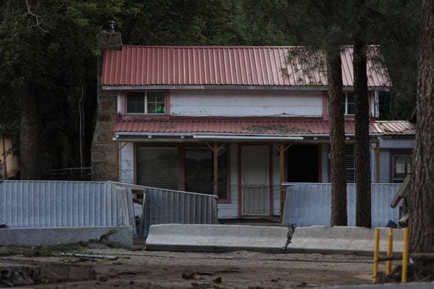 Flash flooding in New Mexico kills 3 RUIDOSO, NEW MEXICO, USA - JULY 11: A view of the destruction in the wake of a flash flood that descended upon the New Mexico mountain community of Ruidoso, New Mexico, United States on July 11, 2025. Torrential rainfall in southern New Mexico caused severe flash flooding on Tuesday, leaving at least three people dead and leading to dozens of emergency rescues, according to US local media. Jorge Salgado Anadolu New Mexico United States. Editorial use only. Please get in touch for any other usage.  Copyright: x2025xAnadoluxJorgexSalgadox