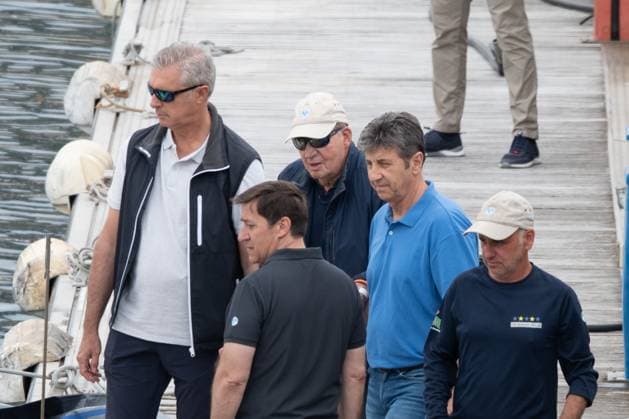 Entertainment Themen der Woche KW28 Entertainment Bilder des Tages King Juan Carlos goes sailing with his friend, Pedro Campos King Juan Carlos on his arrival at the marina, on July 11, 2025, in Sanxenxo Spain KING JUAN CARLOS FAMOUSES ROYAL HOUSE REGATAS Ó Sanxenxo Sanxenxo Spain  Copyright: xOscarxOrtizx 6852477