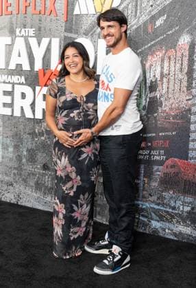 July 11, 2025, Bronx, New York, USA: Gina Rodriguez and Joe Locicero arrive for Katie Taylor vs Amanda Serrano 3 boxing bout at Madison Square Garden in New York, NY on July 11, 2025 Bronx USA - ZUMAr339 20250711_znp_r339_095 Copyright: xLevxRadinx