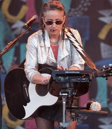 UK: The Genesis Scottish Open at The Renaissance Club, North Berwick, Scotland on 12 July 2025: Pictured: KT Tunstall played a set on the stage in the fan village after the third round of the Genesis Scottish Open 2025 at The Renaissance Club, North Berwick, Scotland North Berwick The Renaissance Club Scotland Copyright: xAlexxToddx