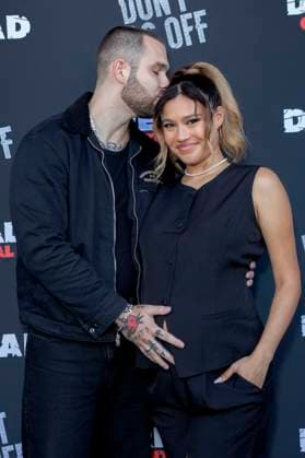 Tyler Shaw and Kara Royster at the premiere of the movie Don t Log Off at the Laemmle Theatre Glendale, 12 07 2025 Foto:xC.xVanxWagonerx xFuturexImagex log_5726