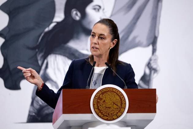 Mexico™s President Claudia Sheinbaum Holds Briefing Mexico™s President Claudia Sheinbaum Pardo said that the statements made by Ovidio Guzman s defense attorney were disrespectful and that they would sue him for defamation during a briefing conference at National Palace. on July 14, 2025 in Mexico City, Mexico. Mexico City CDMX Mexico Copyright: xLuisxBarronx