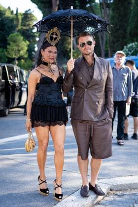 Guests outside of the Dolce & Gabbana fashion show at Foro Romano in Rome, Italy, on 14 July 2025. Guests outside of the Dolce & Gabbana fashion show at Foro Romano in Rome, Italy, on 14 July 2025., Credit:Stefano Costantino TTL Avalon Italy, Rome  Copyright: xStefanoxCostantinoxTTLx xAvalonx 1022123498