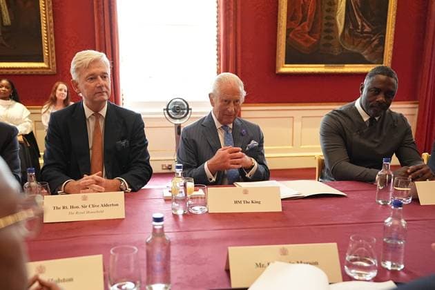 King Charles III hosts Youth Opportunity Summit King Charles III and Sir Clive Alderton (left) and Idris Elba, founder of the Elba Hope Foundation and an alumnus of the King s Trust, listen during a Youth Opportunity Summit at St James s Palace in London, with young people, youth organisations, government officials, and representatives from the sports, education and arts sectors. Picture date: Tuesday July 15, 2025., Credit:Aaron Chown Avalon UK, London  Copyright: xAaronxChownx xAvalonx 1022135357