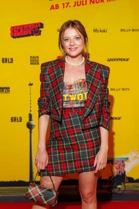 Premiere SchwarzeSchafe Jella Haase at the premiere of SchwarzeSchafe at the cinema in the Kulturbrauerei on 15 07 2025 in Berlin Copyright: xEventpressxKochanx