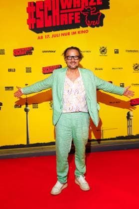 Premiere SchwarzeSchafe Oliver Rihs at the premiere of SchwarzeSchafe at the cinema in the Kulturbrauerei on 15 07 2025 in Berlin Copyright: xEventpressxKochanx