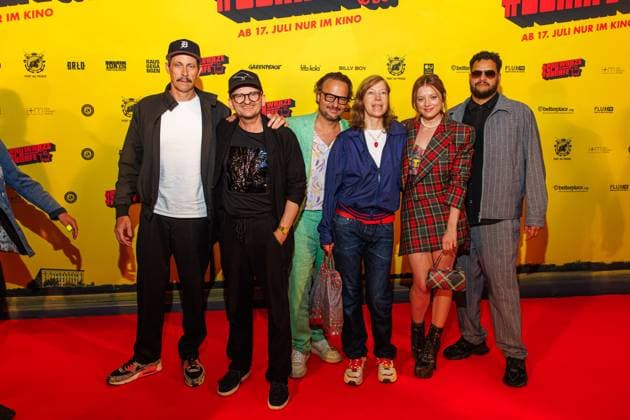 Premiere SchwarzeSchafe Marc Hosemann, Milan Peschel, Oliver Rihs, Jule Böwe, Jella Haase and Yasin Harrouk at the premiere of SchwarzeSchafe at the cinema in the Kulturbrauerei on 15 07 2025 in Berlin Copyright: xEventpressxKochanx