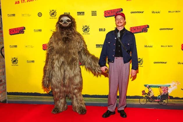 Premiere SchwarzeSchafe Merlin Sandmeyer at the premiere of SchwarzeSchafe at the cinema in the Kulturbrauerei on 15 07 2025 in Berlin Copyright: xEventpressxKochanx