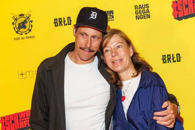 Premiere SchwarzeSchafe Marc Hosemann and Jule Böwe at the premiere of SchwarzeSchafe at the cinema in the Kulturbrauerei on 15 07 2025 in Berlin Copyright: xEventpressxKochanx