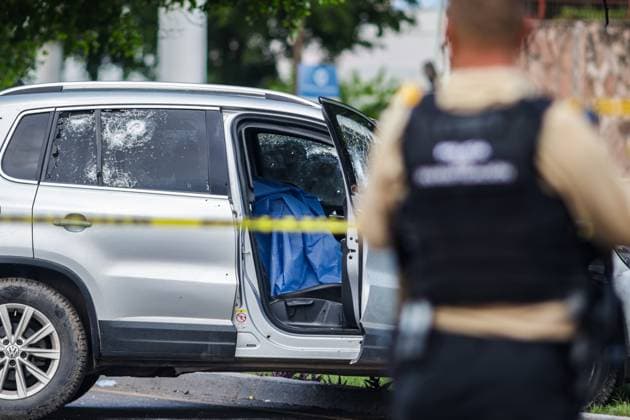 Commander Nitro killed after an attack in Mexico SINALOA, MEXICO - JULY 15: David Cristobal Barraza Sainz, known as Commander Nitro within the Sinaloa State Police, was shot and killed after an attack that took place on Pedro Infante Boulevard at around 1:00 p.m in Sinaloa, Mexico on July 15, 2025. Commander Nitro is the 43rd police officer to be killed in the last 10 months of violence in Sinaloa, as a result of the internal conflict between factions of the Cartel de Sinaloa. Cristobal was traveling with his armored vehicle and was intercepted by an armed commando that ended his life. Stringer Anadolu Sinaloa Mexico. Editorial use only. Please get in touch for any other usage.  Copyright: x2025xAnadoluxStringerx