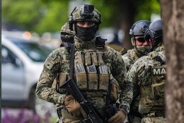 Commander Nitro killed after an attack in Mexico SINALOA, MEXICO - JULY 15: David Cristobal Barraza Sainz, known as Commander Nitro within the Sinaloa State Police, was shot and killed after an attack that took place on Pedro Infante Boulevard at around 1:00 p.m in Sinaloa, Mexico on July 15, 2025. Commander Nitro is the 43rd police officer to be killed in the last 10 months of violence in Sinaloa, as a result of the internal conflict between factions of the Cartel de Sinaloa. Cristobal was traveling with his armored vehicle and was intercepted by an armed commando that ended his life. Stringer Anadolu Sinaloa Mexico. Editorial use only. Please get in touch for any other usage.  Copyright: x2025xAnadoluxStringerx