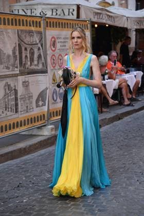 Rome, Italy: Rome, Castel Sant Angelo Dolce & Gabbana Fashion Show Event Parterre, In the photo: Guest Rome Italy  - ZUMAp169 20250715_zea_p169_169 Copyright: xVincenzoxLandix
