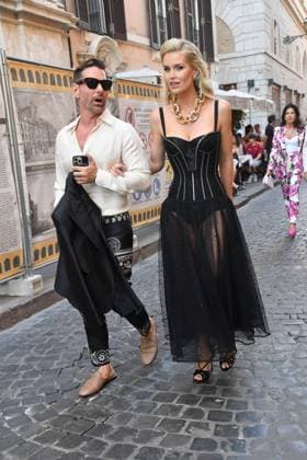 Rome, Italy: Rome, Castel Sant Angelo Dolce & Gabbana Fashion Show Event Parterre, In the photo: Ali Samli Lady Kitty Spencer Rome Italy  - ZUMAp169 20250715_zea_p169_207 Copyright: xVincenzoxLandix