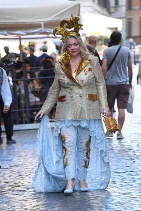 Rome, Italy: Rome, Castel Sant Angelo Dolce & Gabbana Fashion Show Event Parterre, In the photo: Guest Rome Italy  - ZUMAp169 20250715_zea_p169_225 Copyright: xVincenzoxLandix