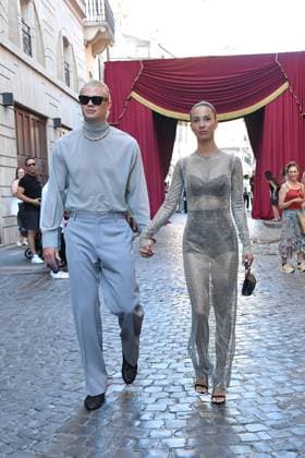 Rome, Italy: Rome, Castel Sant Angelo Dolce & Gabbana Fashion Show Event Parterre, In the photo: Erling Haaland Isabel Haugseng Johansen Rome Italy  - ZUMAp169 20250715_zea_p169_230 Copyright: xVincenzoxLandix