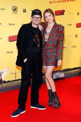 Milan Peschel and Jella Haase at the premiere of the movie Schwarze Schafe at the KulturBrauerei cinema in Berlin, 15 07 2025 Foto:xA.xBuggex xFuturexImagex schafe_5727
