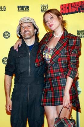 Tobias Jundt and Jella Haase at the premiere of the feature film Schwarze Schafe at the KulturBrauerei cinema in Berlin, 15 07 2025 Foto:xA.xBuggex xFuturexImagex schafe_5752