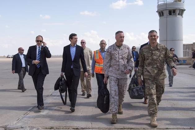 Donald Trumps son-in-law and close advisor to the president, Jared Kushner, visits Iraq with U.S. Joint Chiefs of Staff General Joe Dunford in Baghdad, Iraq, April 3, 2017 Marine Corps Gen Joe Du  Copyright: xDoDxviaxBestimagexDoDxviaxBestimagex