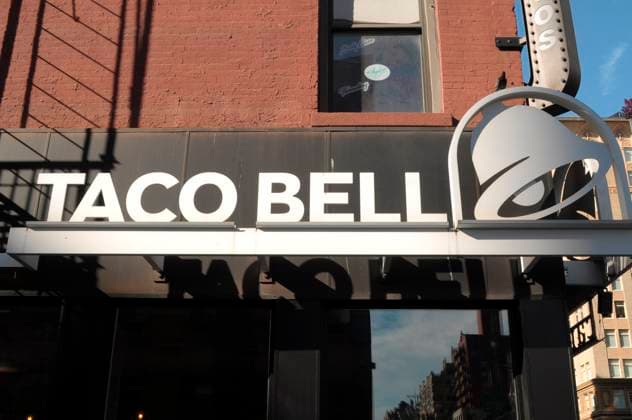 July 18, 2025, New York, United States: A Taco Bell restaurant is seen in Manhattan, New York City. New York United States - ZUMAs197 20250718_aab_s197_054 Copyright: xJiminxKimx