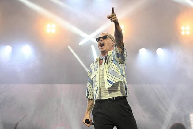 Lollapalooza Festival - Day 2 - Paris Macklemore performs during the Lollapalooza 2025, Festival in Paris, France on July 19, 2025. Photo by Christophe Meng ABACAPRESS.COM Paris Ile-de-France France  Copyright: xMengxChristophe ABACAx