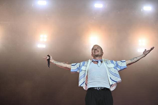 Lollapalooza Festival - Day 2 - Paris Macklemore performs during the Lollapalooza 2025, Festival in Paris, France on July 19, 2025. Photo by Christophe Meng ABACAPRESS.COM Paris Ile-de-France France  Copyright: xMengxChristophe ABACAx