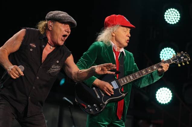 Bilder des Jahres 2025, Entertainment 07 Juli Music Concert - Ac Dc PwrUp Europe 2025 tour Rock band Ac-Dc During the concert of their only Italian date of the PwrUp Europe Tour 2025 - Imola, Italy, July 20, 2025- photo by Michele Nucci Imola Imola racetrack Italy Copyright: xMichelexNuccix xLiveMediax LPM_1964253