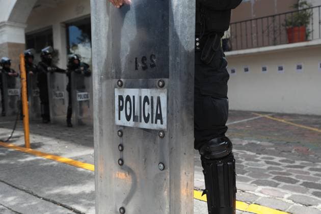 Anti-gentrification march in Mexico MEXICO CITY, MEXICO - JULY 20: Police take security measures during the second anti-gentrification march in Tlalpan, Mexico City, Mexico on July 20, 2025. Grace Hie Yoon Anadolu Mexico City Mexico. Editorial use only. Please get in touch for any other usage.  Copyright: x2025xAnadoluxGracexHiexYoonx