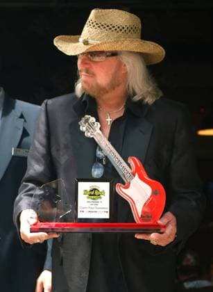 Music legend Barry Gibb of the Bee Gees , also co-chair of the Miami Beach Health Foundation Board of Directors, Hosting the kick-off inauguration of the Charity Poker Tournament at the Hollywood Seminole Hard Rock Hotel & Casino, Florida, United States WENN 1895088.jpg