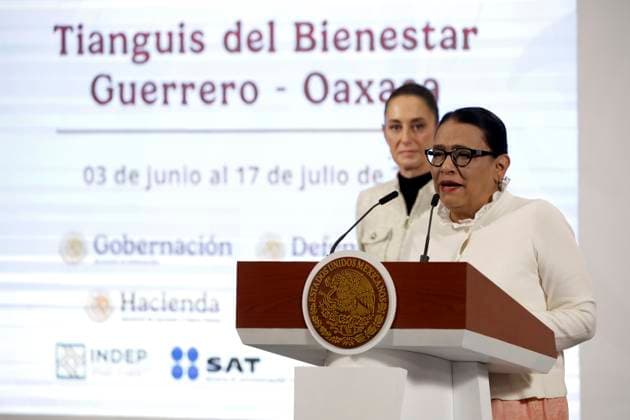Mexico™s President Claudia Sheinbaum Holds Briefing Mexico™s Minister of the Interior, Rosa Icela Rodriguez speaks during a briefing conference at National Palace. on July 24, 2025 in Mexico City, Mexico. (Photo by Luis Barron Eyepix Group) Copyright: xLuisxBarronx xEyepixxGroupx LB_24072025_162353