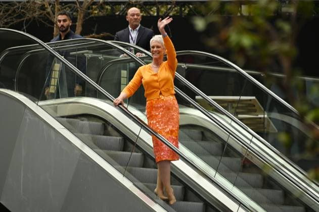 July 24, 2025, Mexico City, Ciudad de Mexico, Mexico: Actress Jamie Lee Curtis arriving the purple carpet for Freakier Friday movie at Cinepolis Toreo Parque Central. on July 24, 2025 in Mexico City, Mexico. Mexico City Mexico - ZUMAe321 20250724_zea_e321_021 Copyright: xCarlosxTischlerx