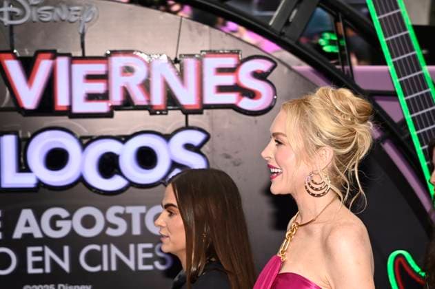 July 24, 2025, Mexico City, Ciudad de Mexico, Mexico: Actress Lindsay Lohan poses for photos during the purple carpet for Freakier Friday movie at Cinepolis Toreo Parque Central. on July 24, 2025 in Mexico City, Mexico. Mexico City Mexico - ZUMAe321 20250724_zea_e321_090 Copyright: xCarlosxTischlerx